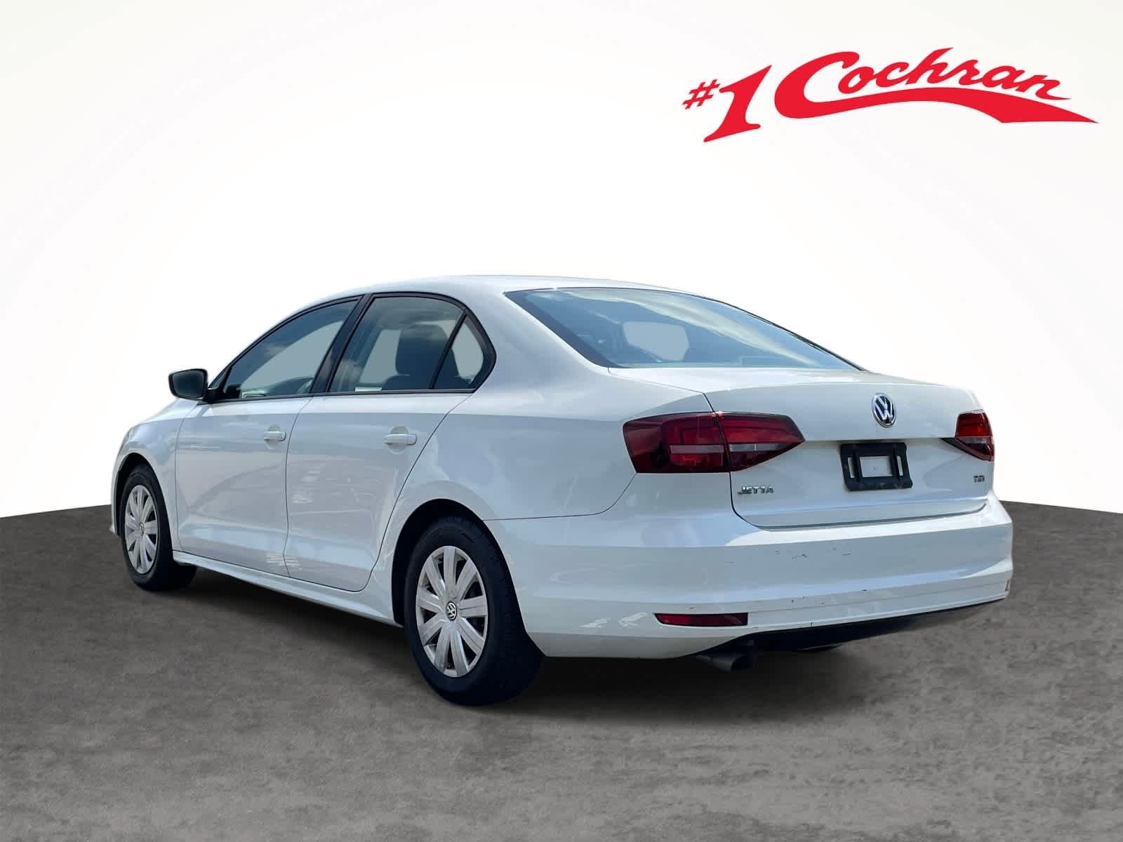 Used 2016 Whi/white Volkswagen 1.4T S image 9