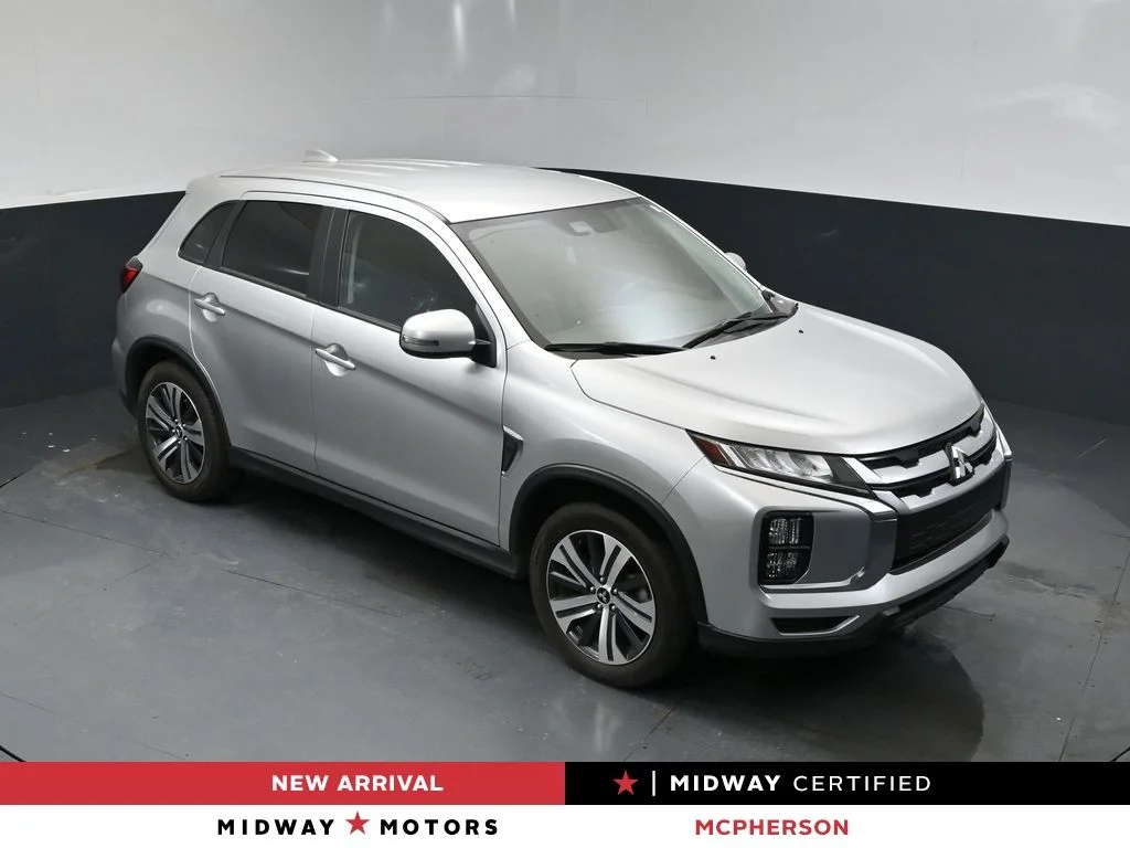 2024 Mitsubishi Outlander Sport 2.0 SE AWC CVT's photo