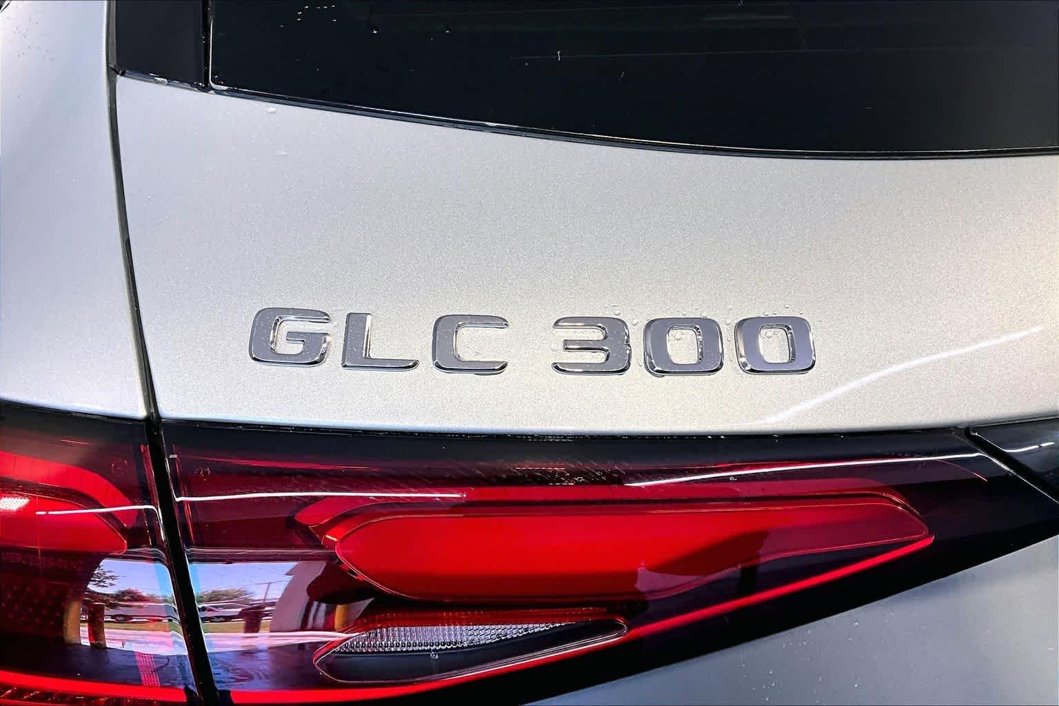 New 2026 Cirrus Silver Metallic Mercedes-Benz GLC 300 image 6
