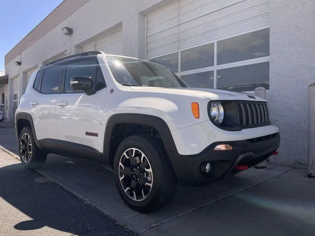 Used 2023 White Jeep Trailhawk image 10