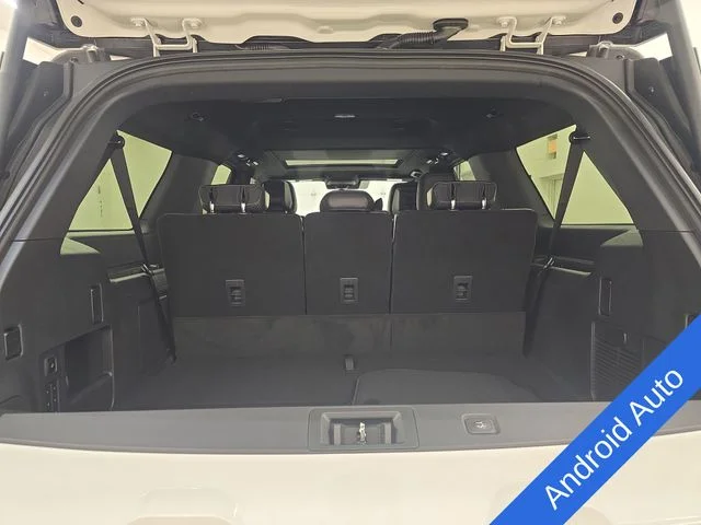 New 2026 Star White Metallic Tri-Coat Ford MAX Platinum® image 18