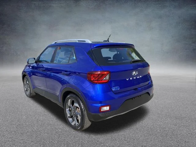 Used 2023 Blue Hyundai SEL image 24