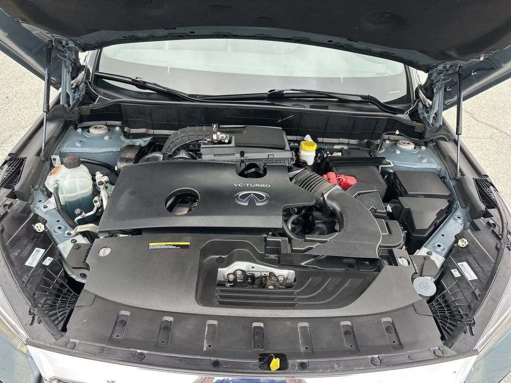 Used 2023 Gray INFINITI LUXE image 30