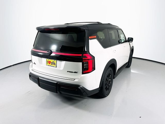 2025 Nissan Armada PRO-4X - Photo 7