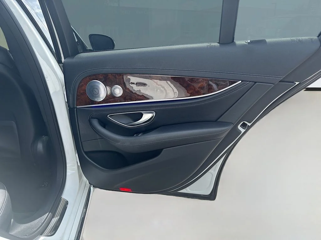 Used 2018 Polar White Mercedes-Benz E 300 image 18