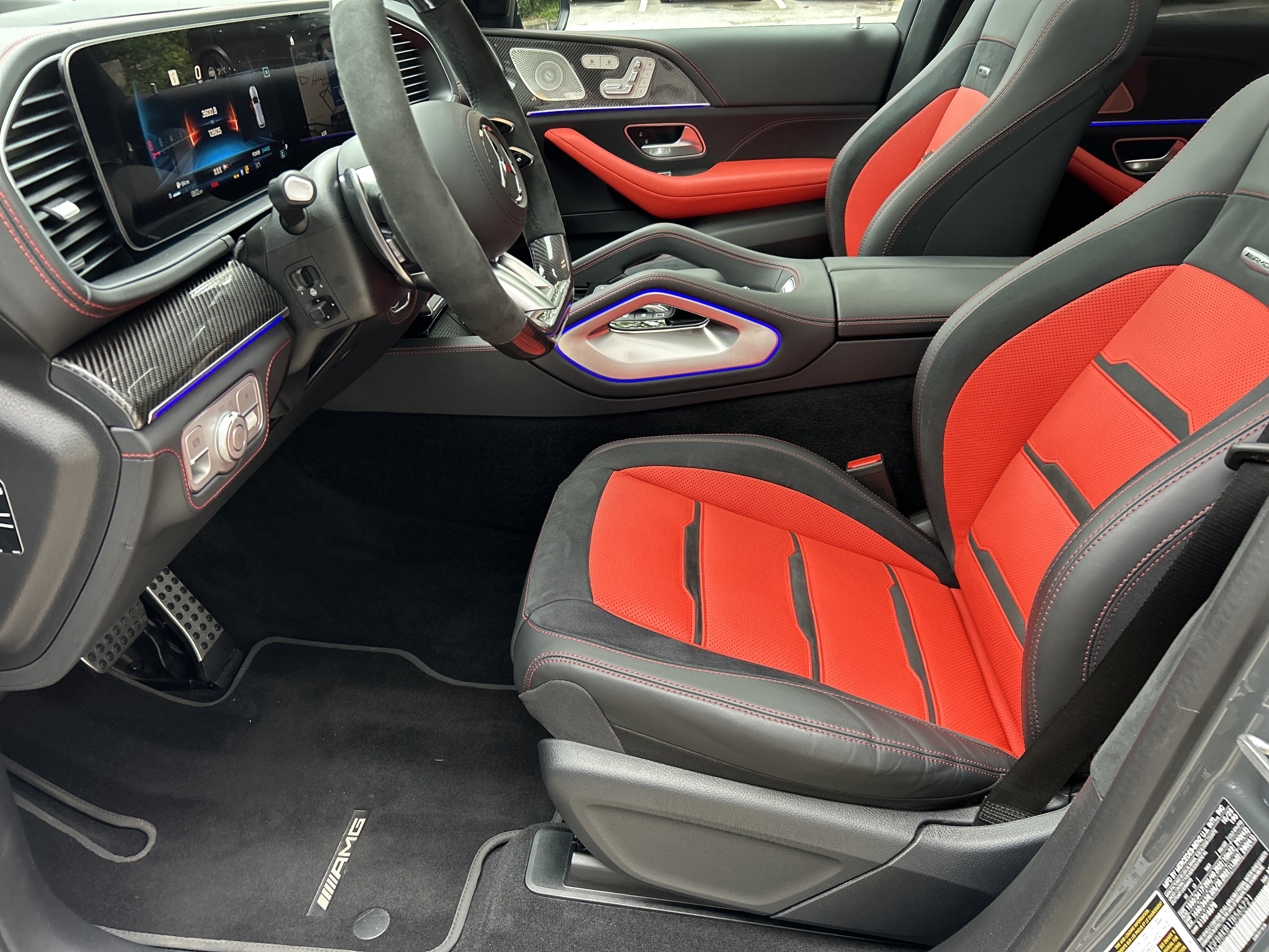 Certified Used 2026 MANUFAKTUR Silicon Grey Mercedes-Benz AMG® GLE 63 S 4MATIC®+ SUV image 21