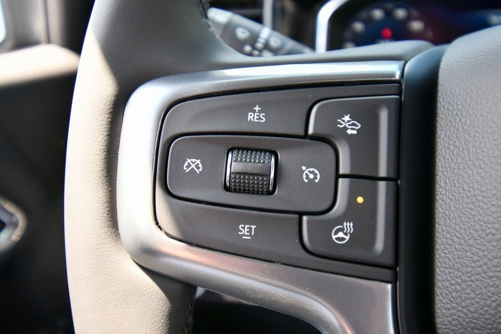 2025 Chevrolet Silverado 1500 LT - Photo 18