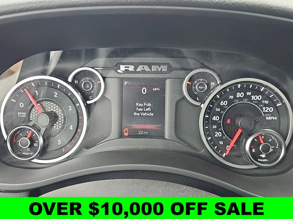 2025 RAM 3500 Chassis Tradesman - Photo 17