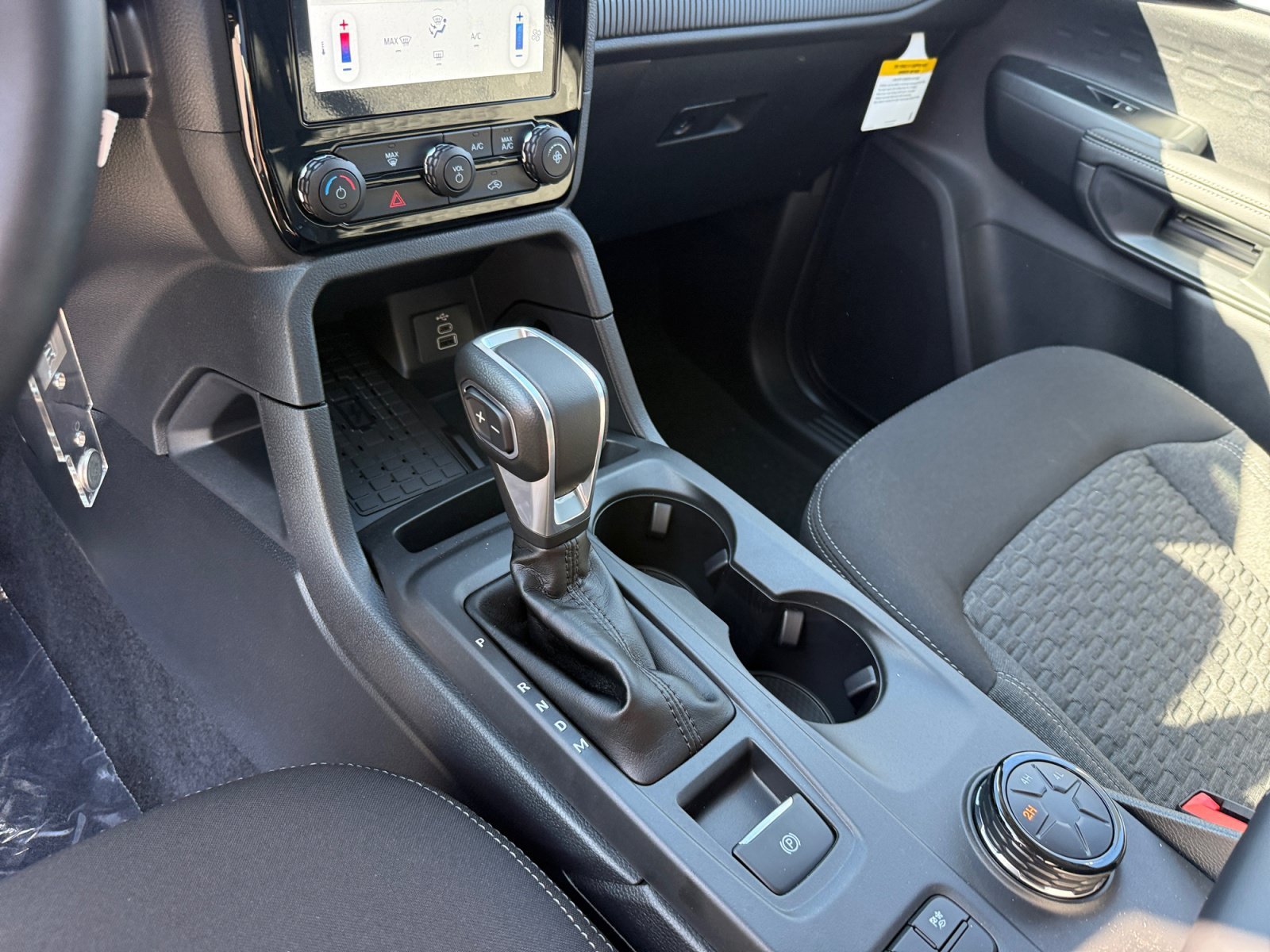 New 2026 Marsh Gray Ford XLT image 13