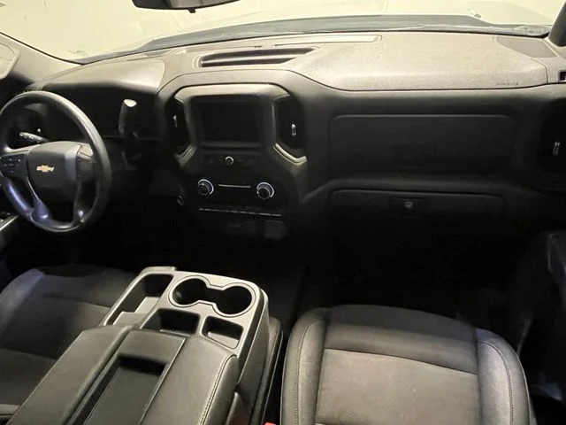 Used 2025 Gray Chevrolet Custom image 16