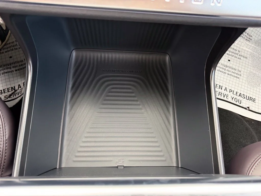 New 2026 Space Silver Metallic Ford Platinum® image 31