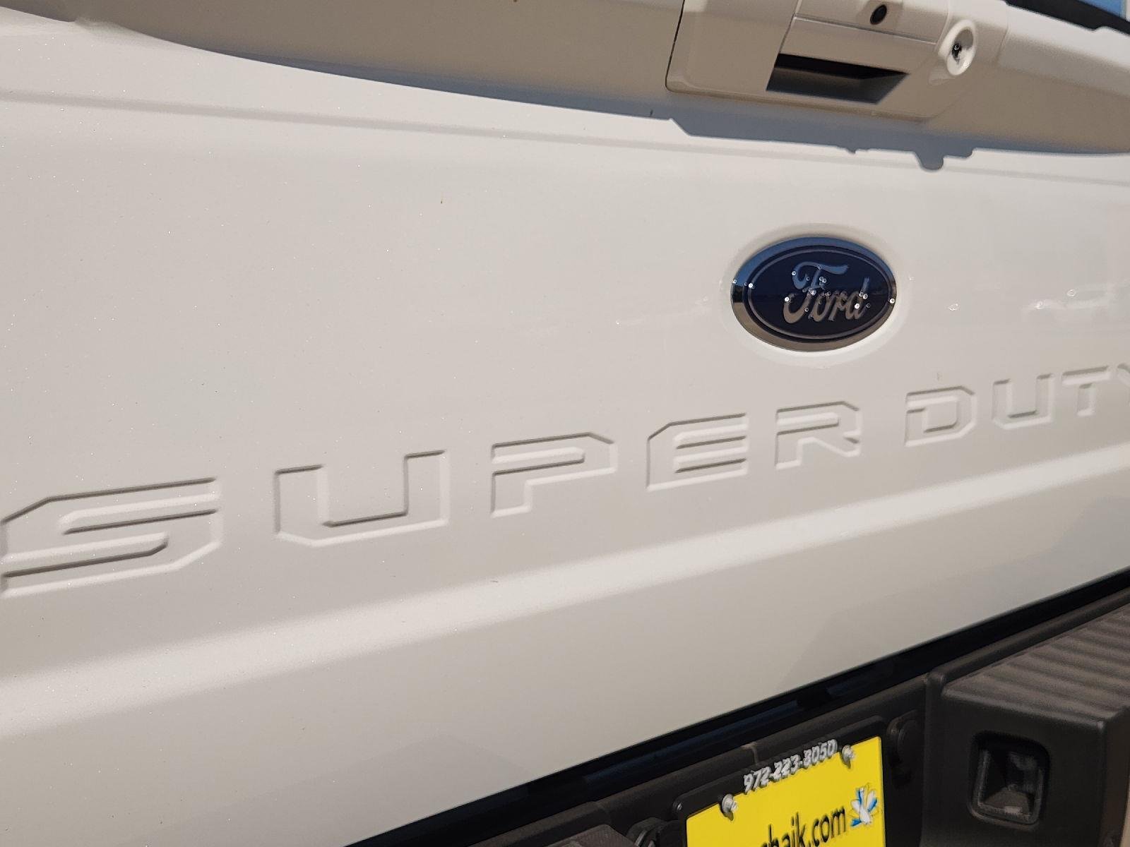New 2026 Star White Metallic Tri-Coat Ford F-250® Lariat® image 5