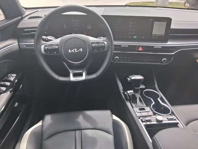 Used 2026 Gray Kia GT-Line image 8