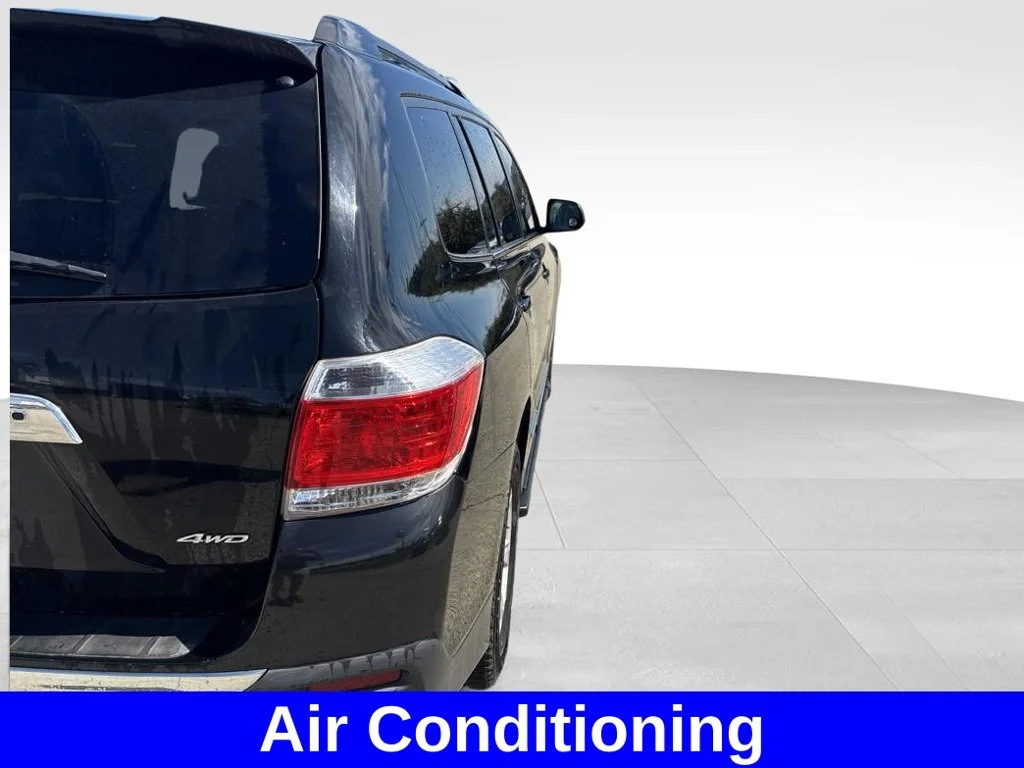 Used 2011 Black Toyota SE image 6