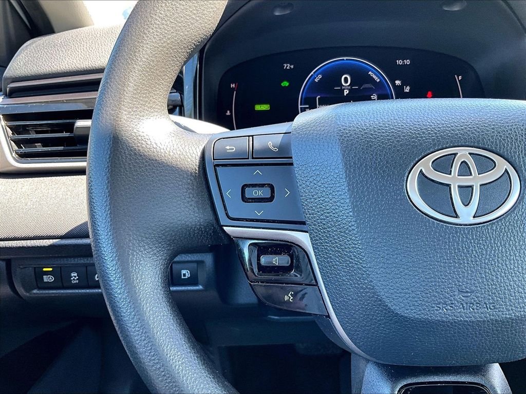 Certified Used 2025 White Toyota LE image 22
