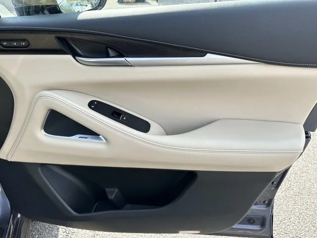 Used 2023 Blue INFINITI Sensory image 13