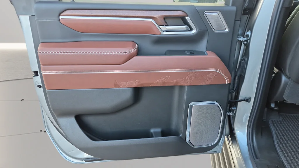 2026 GMC Sierra 2500HD Denali Ultimate - Photo 23