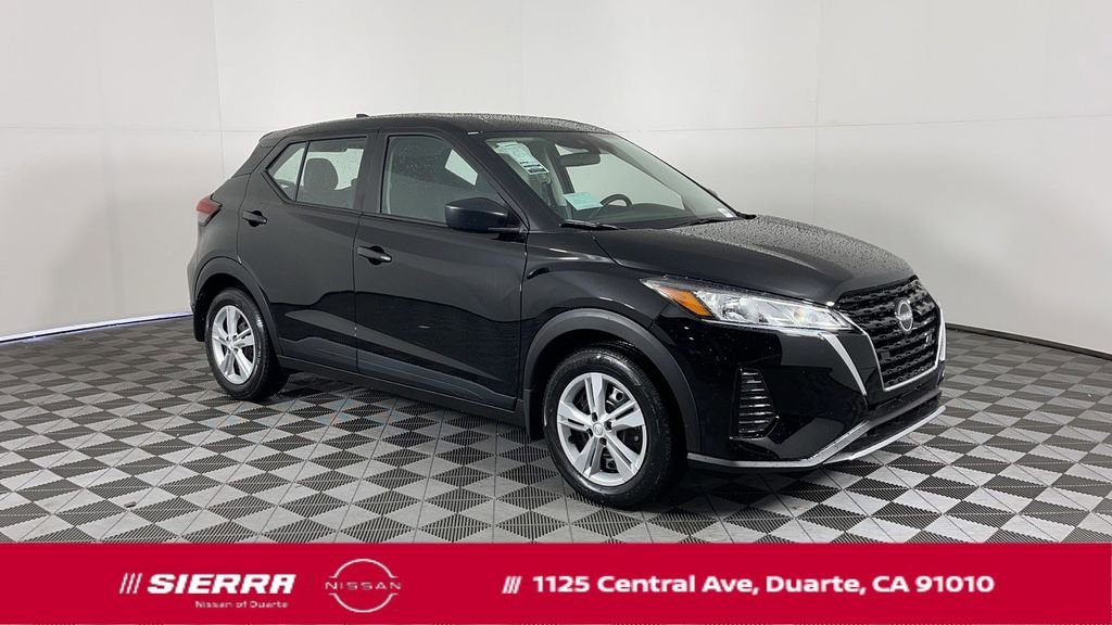 2025 Nissan KICKS PLAY