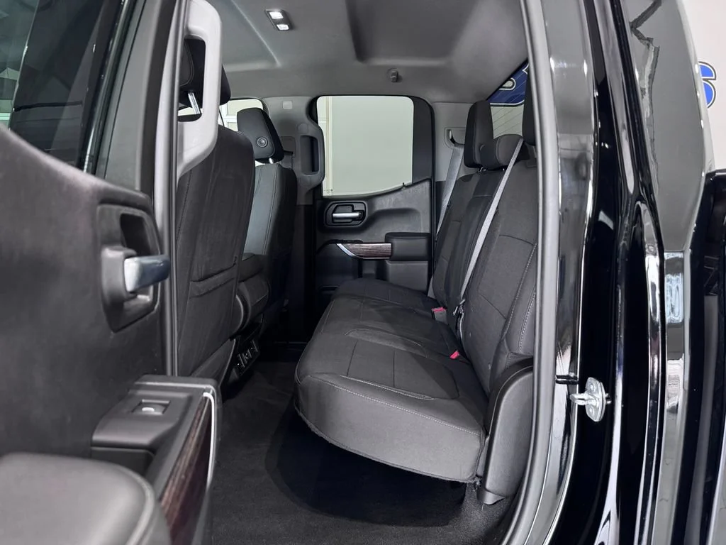 Used 2020 ONYX BLACK GMC Elevation image 11