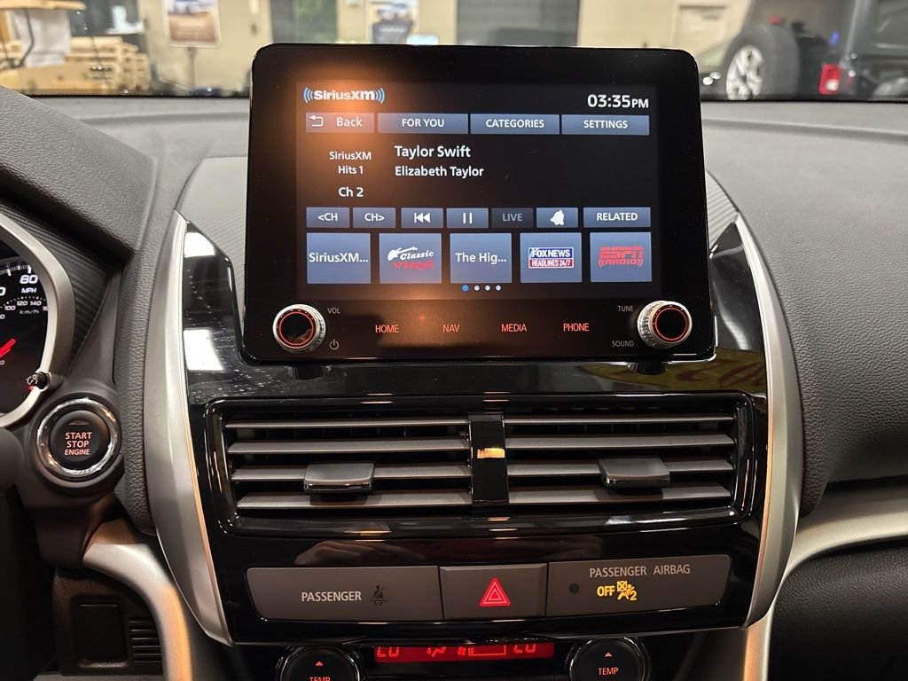 2024 Mitsubishi Eclipse Cross SE - Photo 19