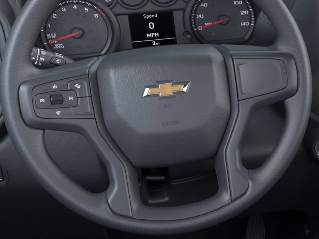 New 2026 Summit White Chevrolet WT image 19