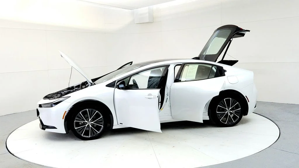 Certified Used 2023 Beige Toyota Limited image 10