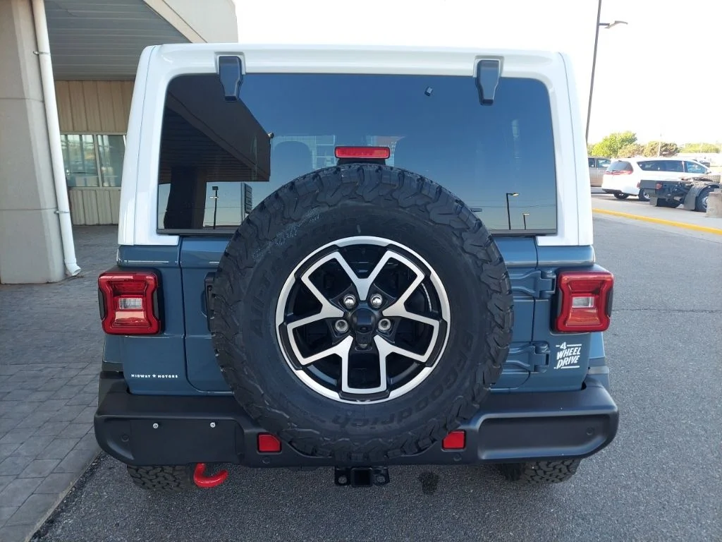 New 2026 Gray Jeep Rubicon image 6
