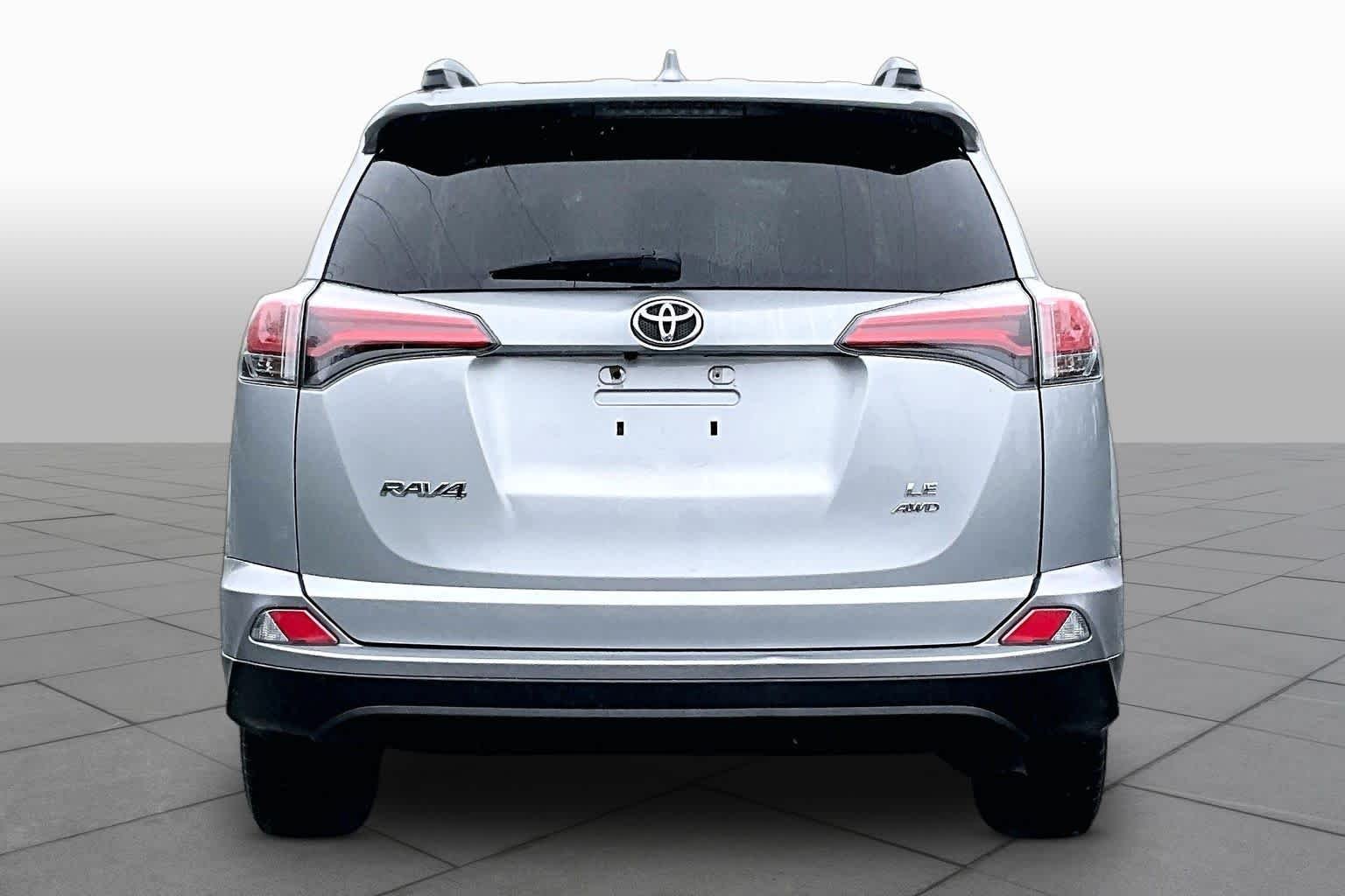 Used 2017 Silver Sky Metallic Toyota LE image 5
