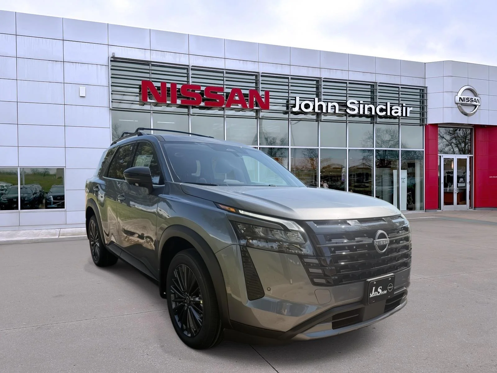 2026 Nissan Pathfinder SL 4WD's photo