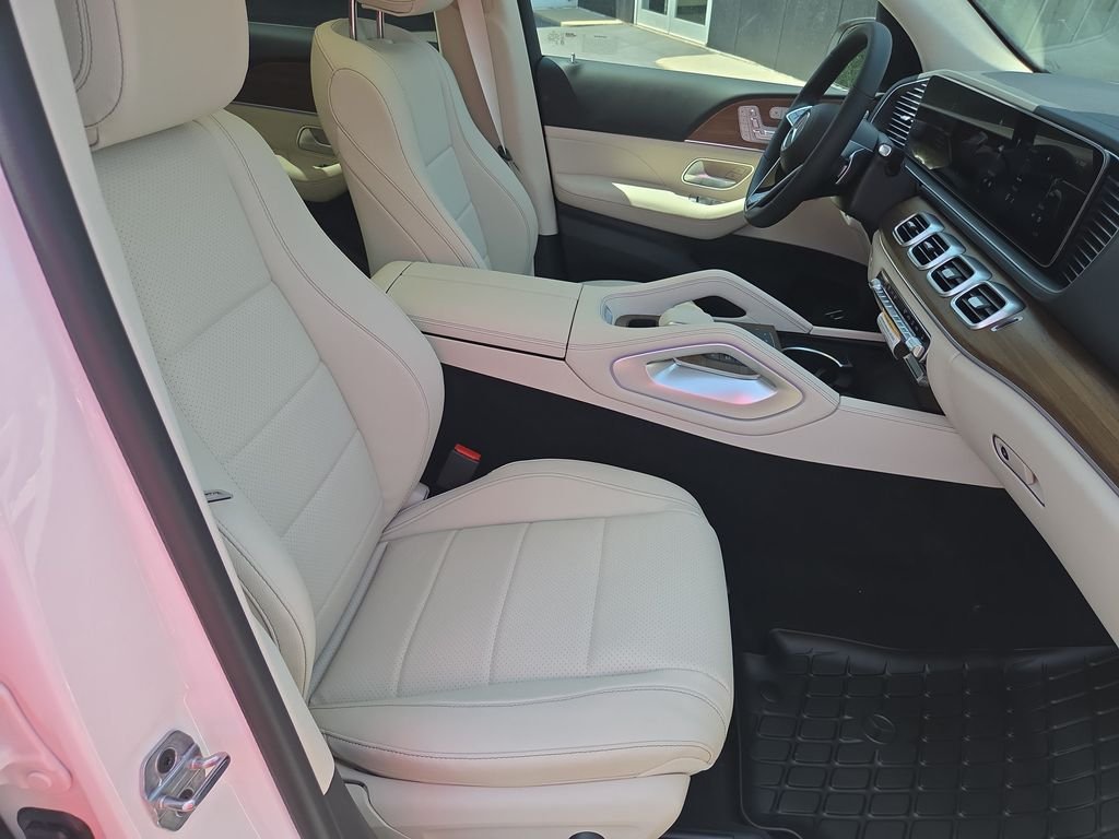 New 2026 White Mercedes-Benz GLE 450 image 16