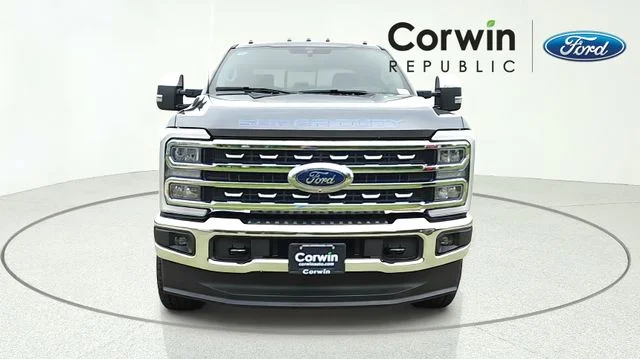 New 2026 Carbonized Gray Metallic Ford F-350® Lariat® image 26