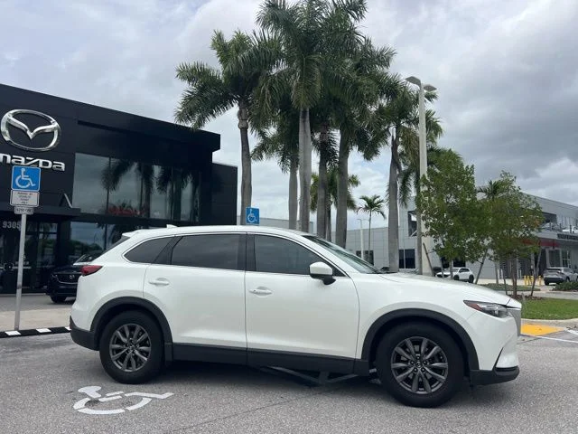 Used 2020 White Mazda Touring image 6