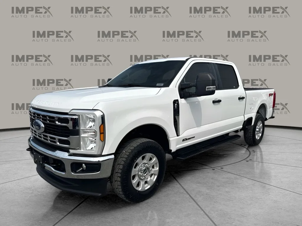 Used 2024 White Ford XLT image 1