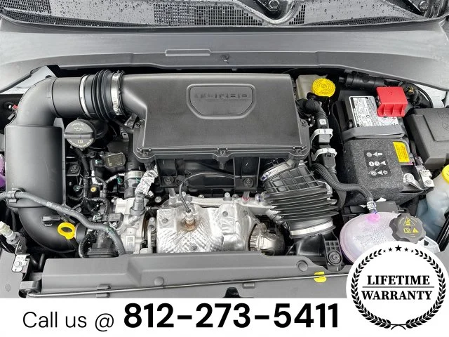 New 2026 White Jeep Latitude image 31