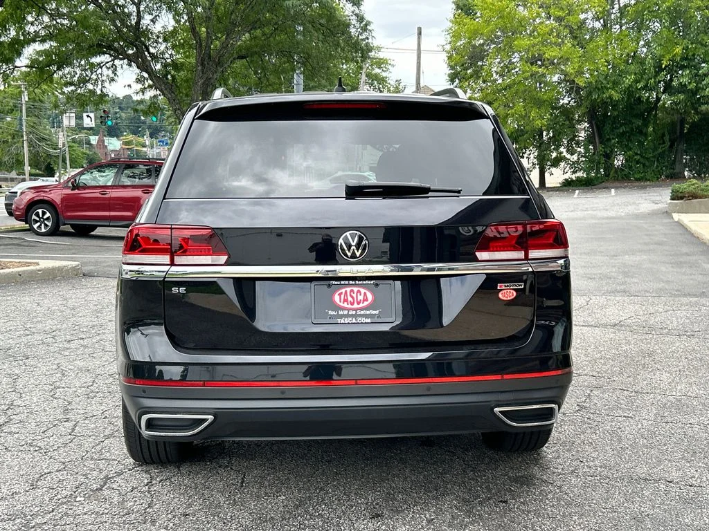 Used 2022  Volkswagen 2.0T SE w/Technology image 3