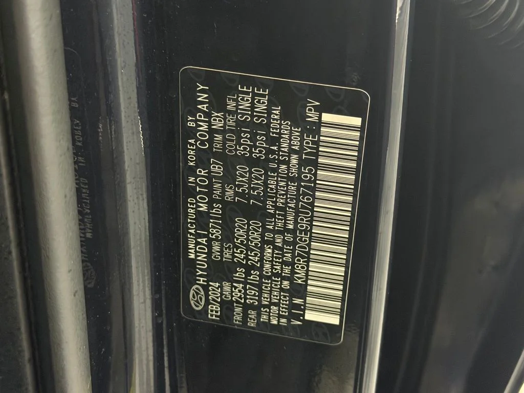 Used 2024 White Hyundai Calligraphy image 37