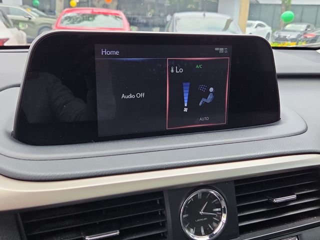 2020 Lexus RX 350 - Photo 16