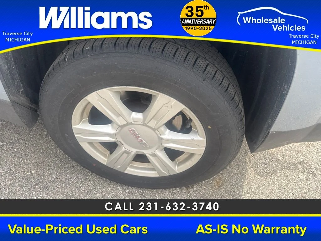 Used 2015 Silver Sky Metallic GMC SLE-2 image 22