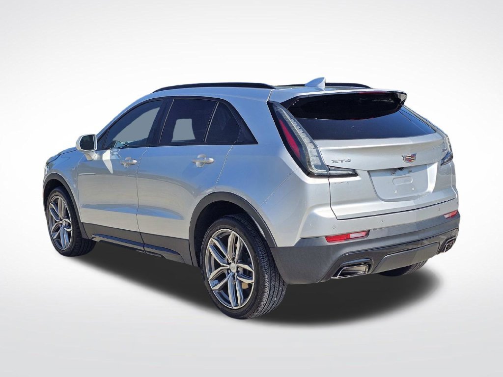 Used 2019 Silver Cadillac Sport image 10