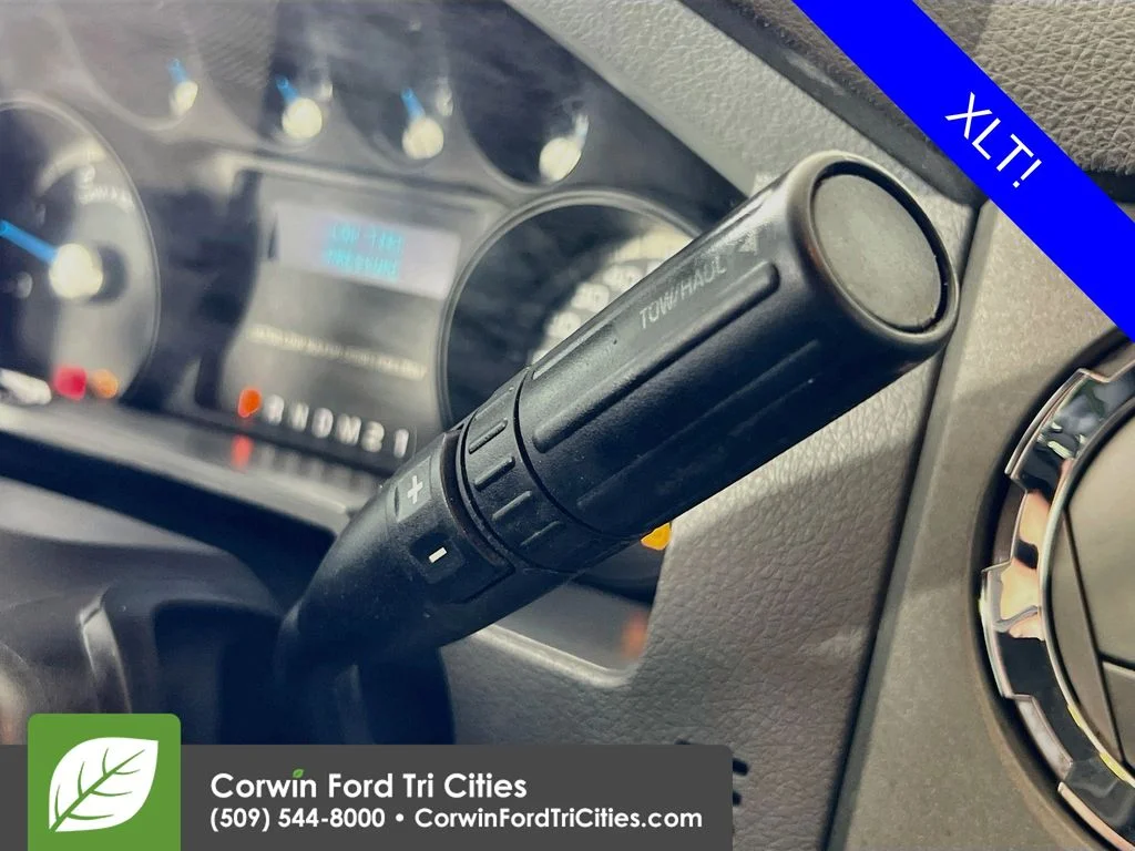 Used 2012 Oxford White Ford XLT image 10