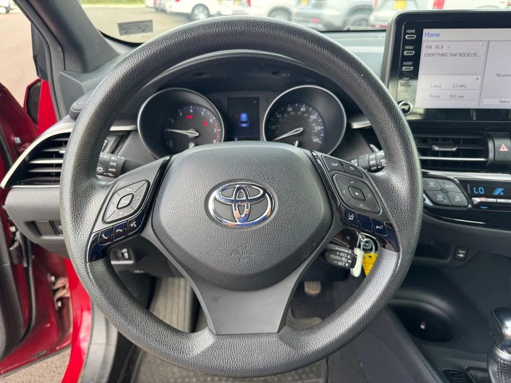 Used 2019 Red Toyota LE image 19