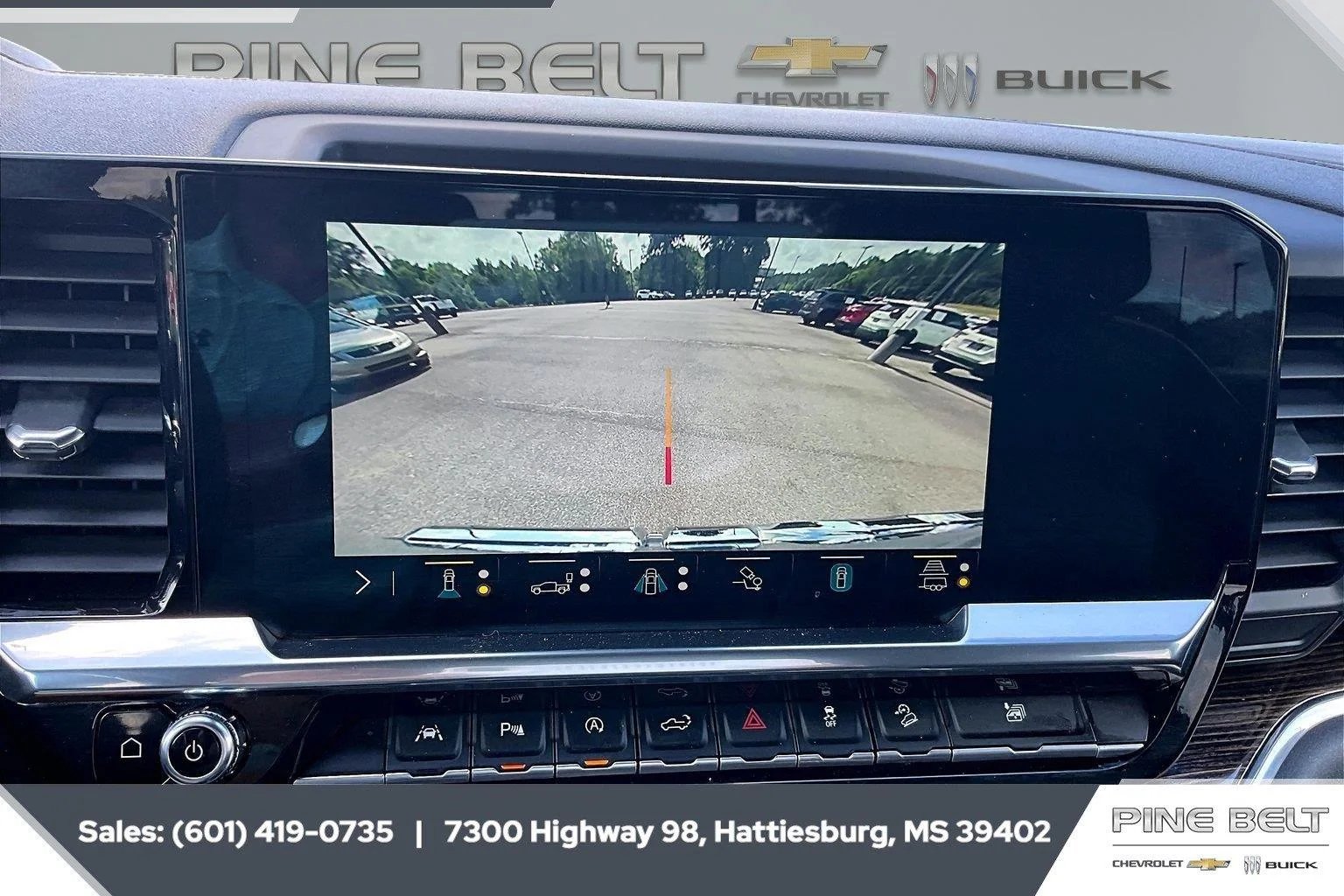 Used 2023 Sterling Metallic GMC Elevation image 16