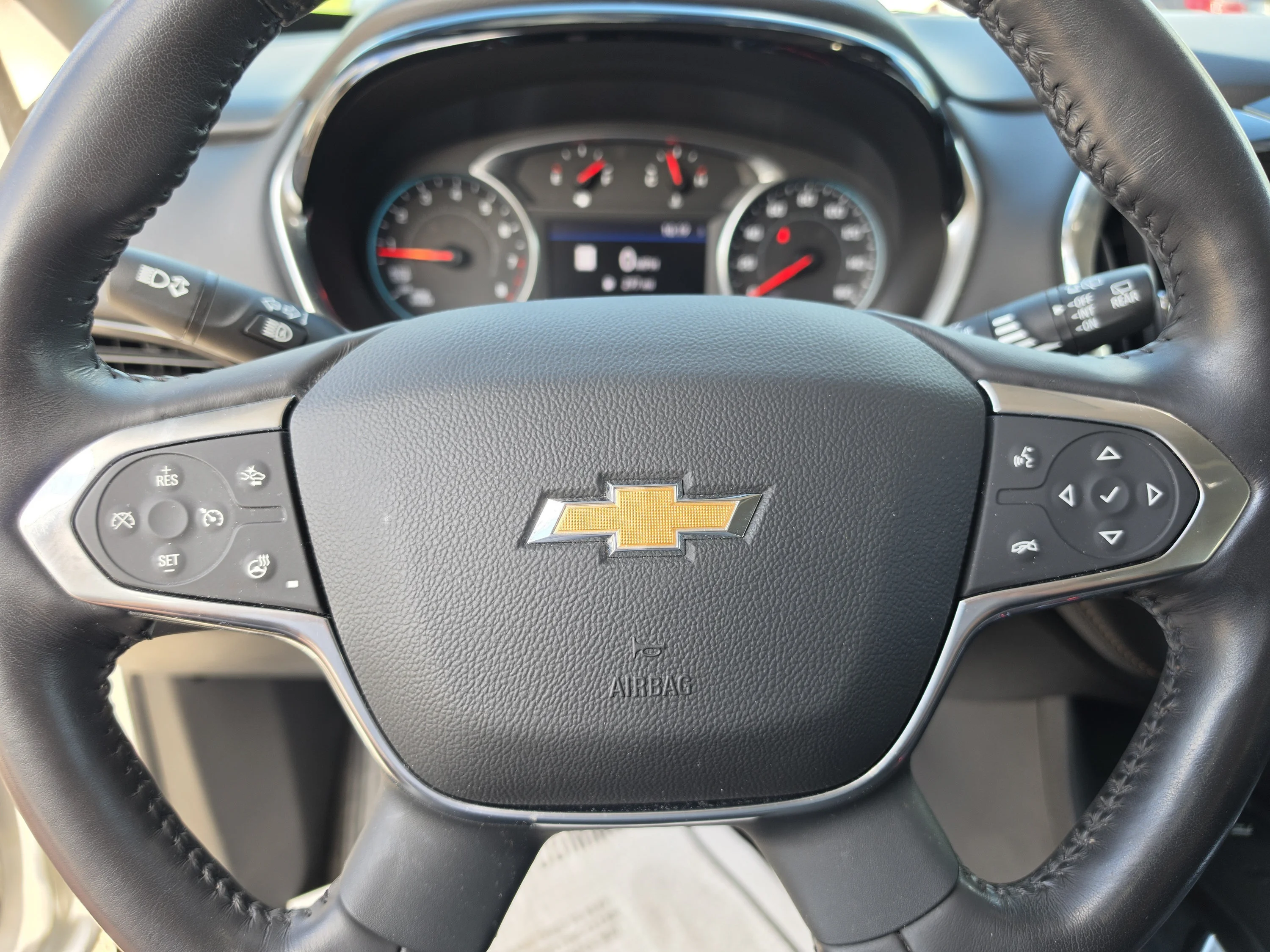 Used 2020 Silver Ice Metallic Chevrolet Premier image 38