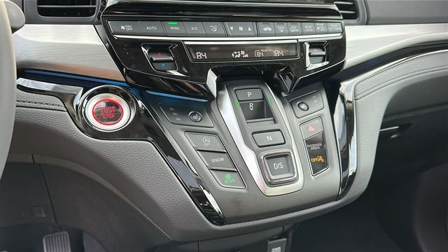 2026 Honda Odyssey Touring - Photo 16