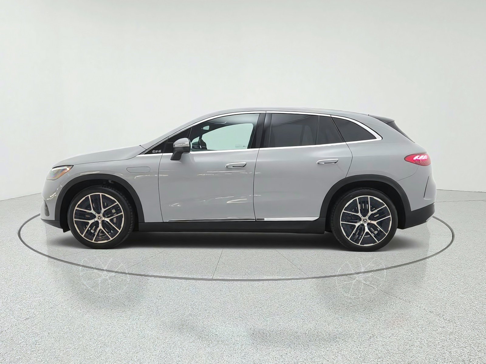 Certified Used 2023 MANUFAKTUR Alpine Grey Mercedes-Benz EQE 350 4MATIC® SUV image 8