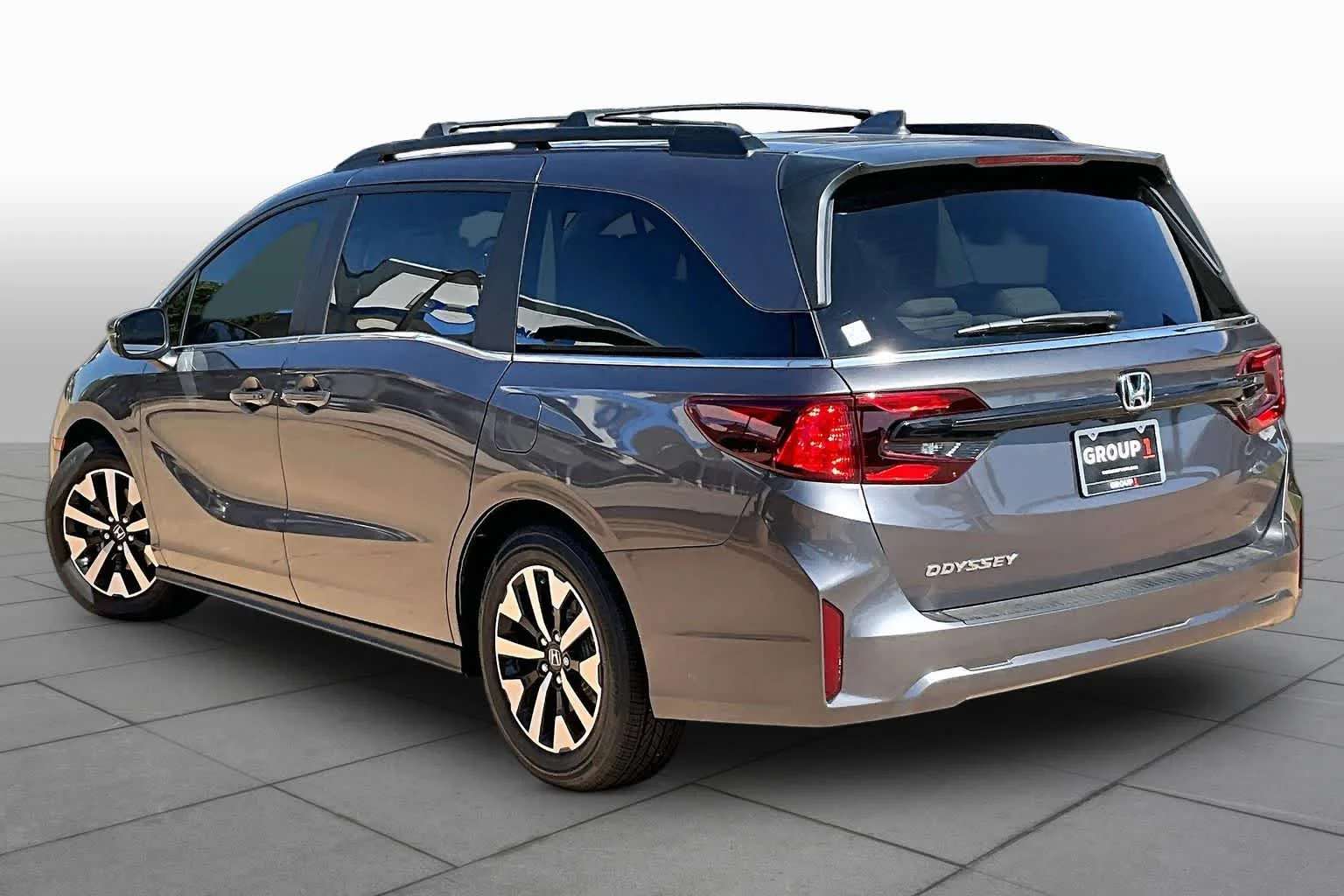 2026 Honda Odyssey EX-L - Photo 12