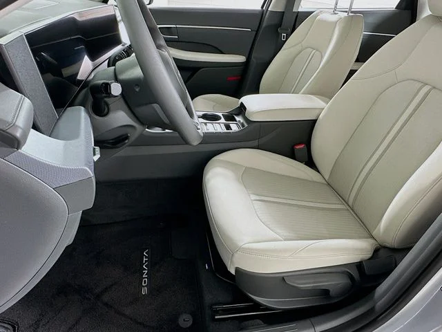 New 2026 Hyundai SONATA SE