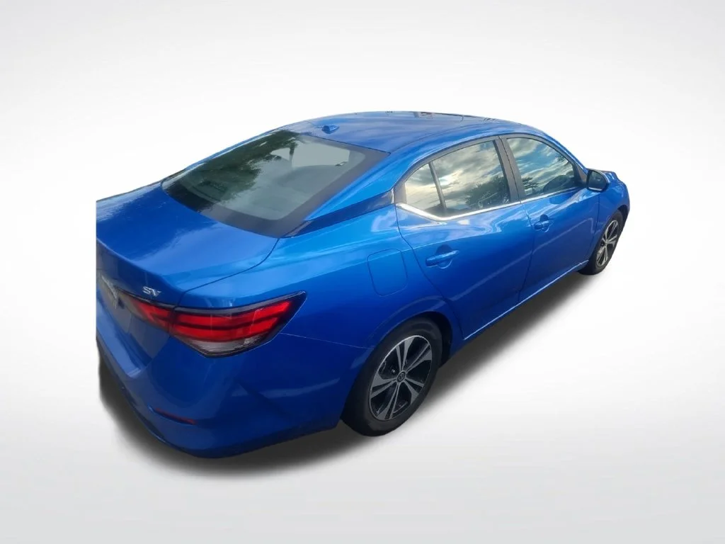 Used 2023 Blue Nissan SV image 4