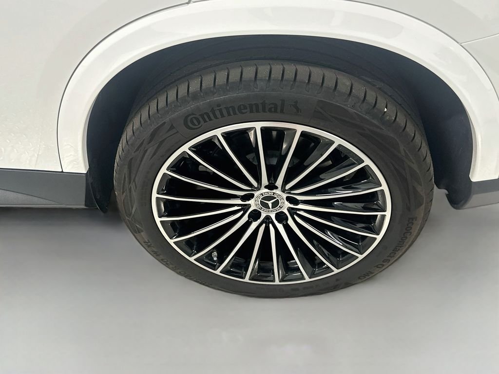 Certified Used 2026 Brown Mercedes-Benz GLC 300 image 34
