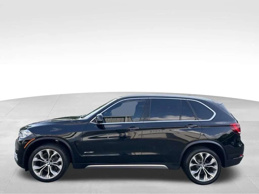 Used 2018 Jet Black BMW xDrive35i image 2